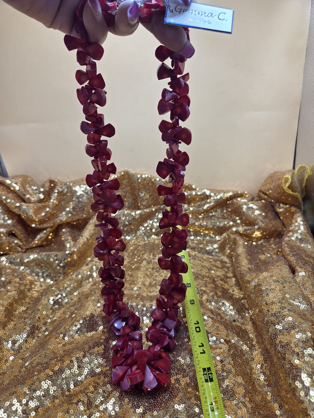 Red Shell Chip Necklace – Women’s Statement Jewelry